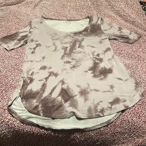 Maurice’s 24/7 shirt size Medium